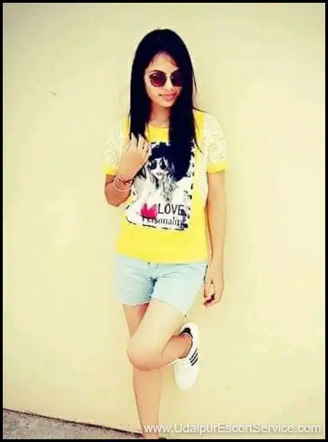 Udaipur escort service: Talented and diligent call girls in udaipur 3 udaipur escort service girl 2